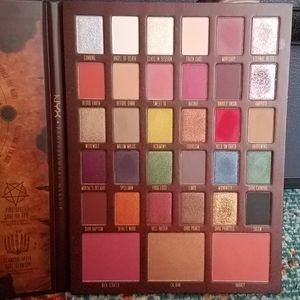 NYX Chilling Adventures of Sabrina palette